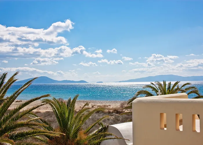 Finikas Hotel
